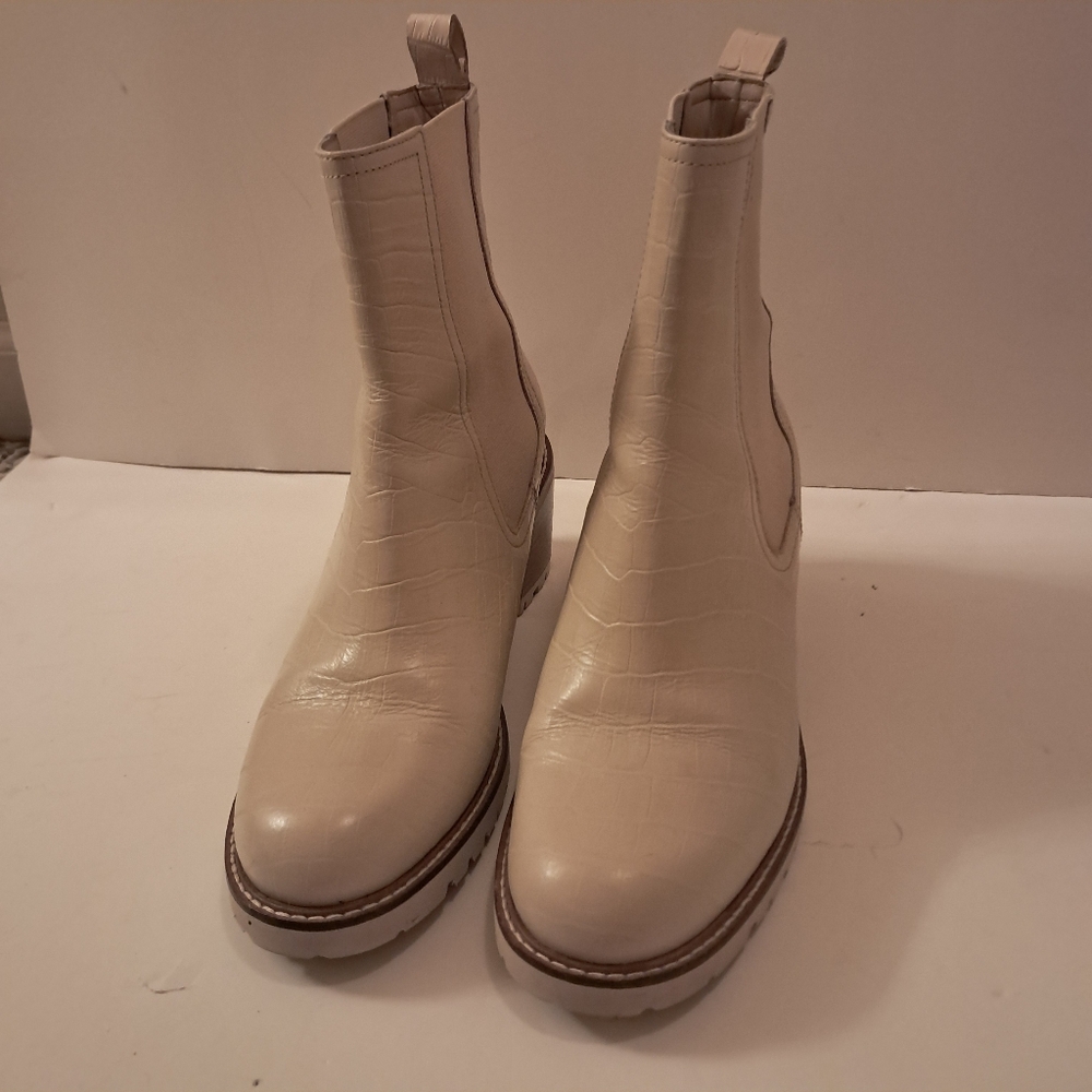 DONATED - Picture 2 of 4